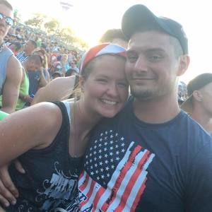 Meet your Posher, Alexis